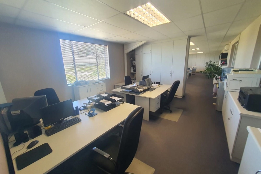 To Let commercial Property for Rent in Perseverance Industrial Eastern Cape